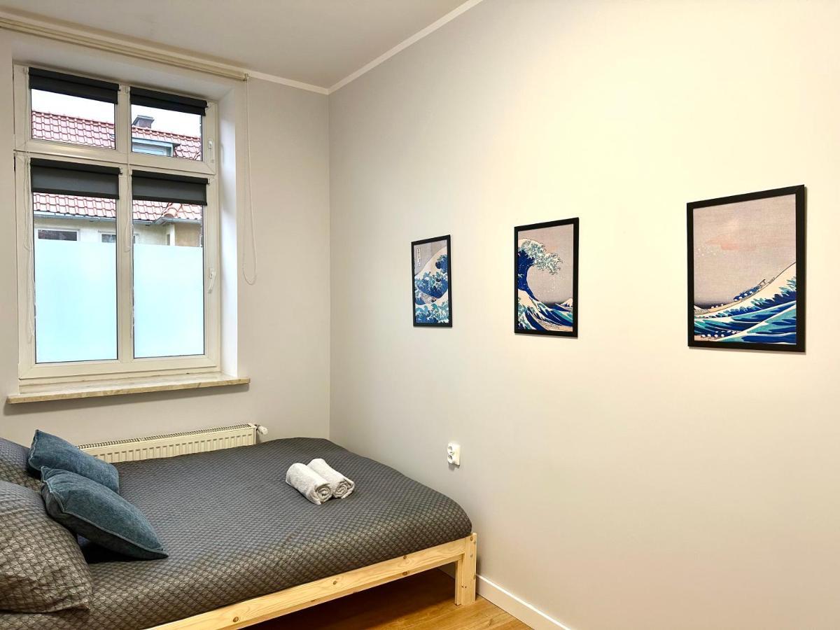 Mmrent Tsunami Room Gdansk Bagian luar foto